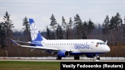 Belavia dövlət hava yolları şirkətinin təyyarəsi (Arxiv fotosu) 